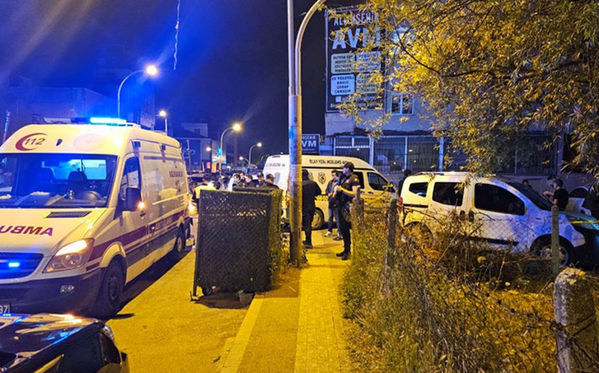 İstanbulda silahlı hücum: Yaralılar var