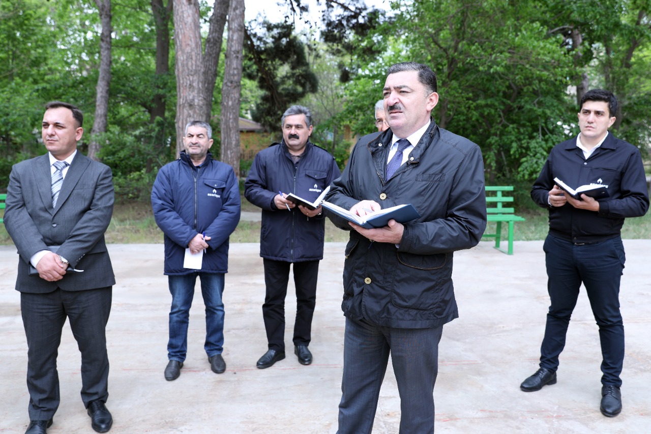 Binəqədi rayonunda sakinlərin müraciətləri dinlənildi (FOTOLAR)