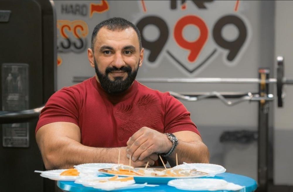 Bakıda məşhur fitnes ustası qəfil vəfat etdi (FOTOLAR)