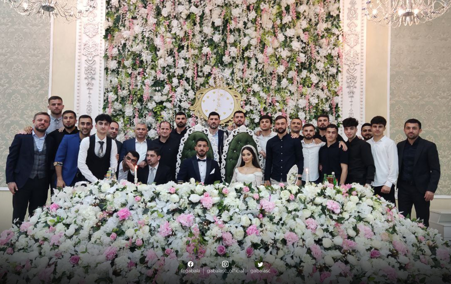 Azərbaycanlı futbolçunun toyu oldu (FOTO)