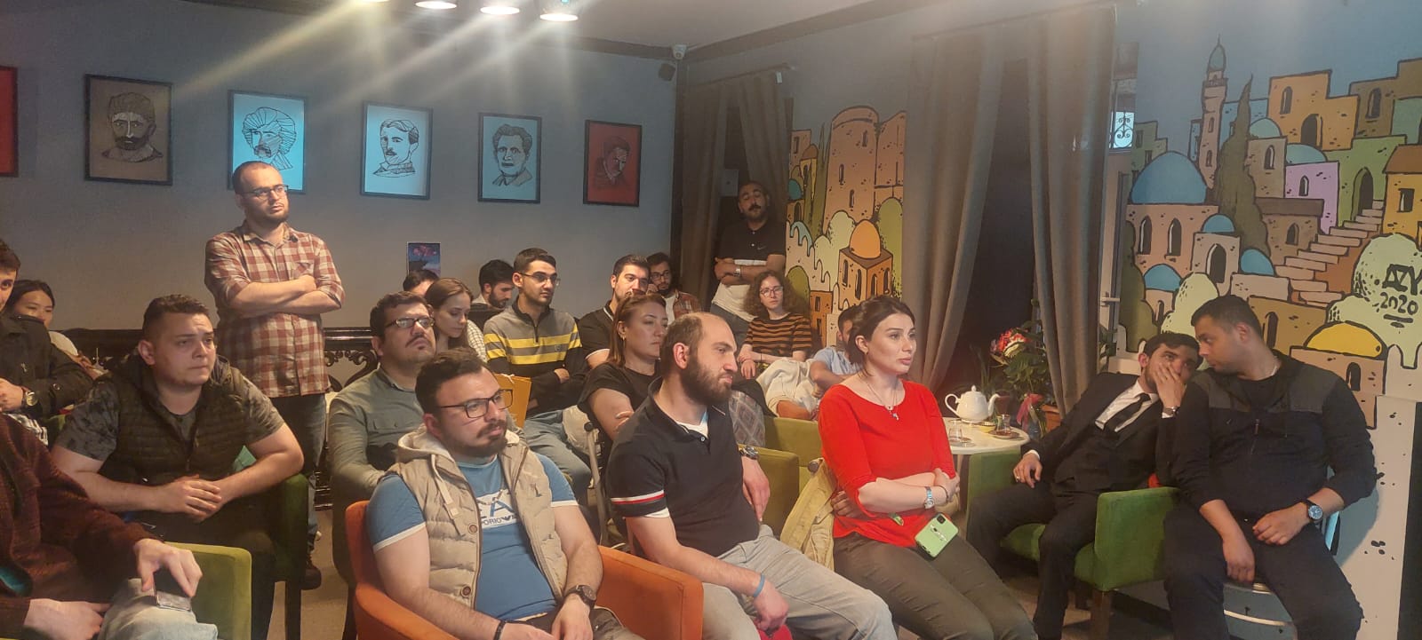 Cümhuriyyətin 104 illiyinə həsr olunmuş fəlsəfi seminar keçirildi (FOTO)