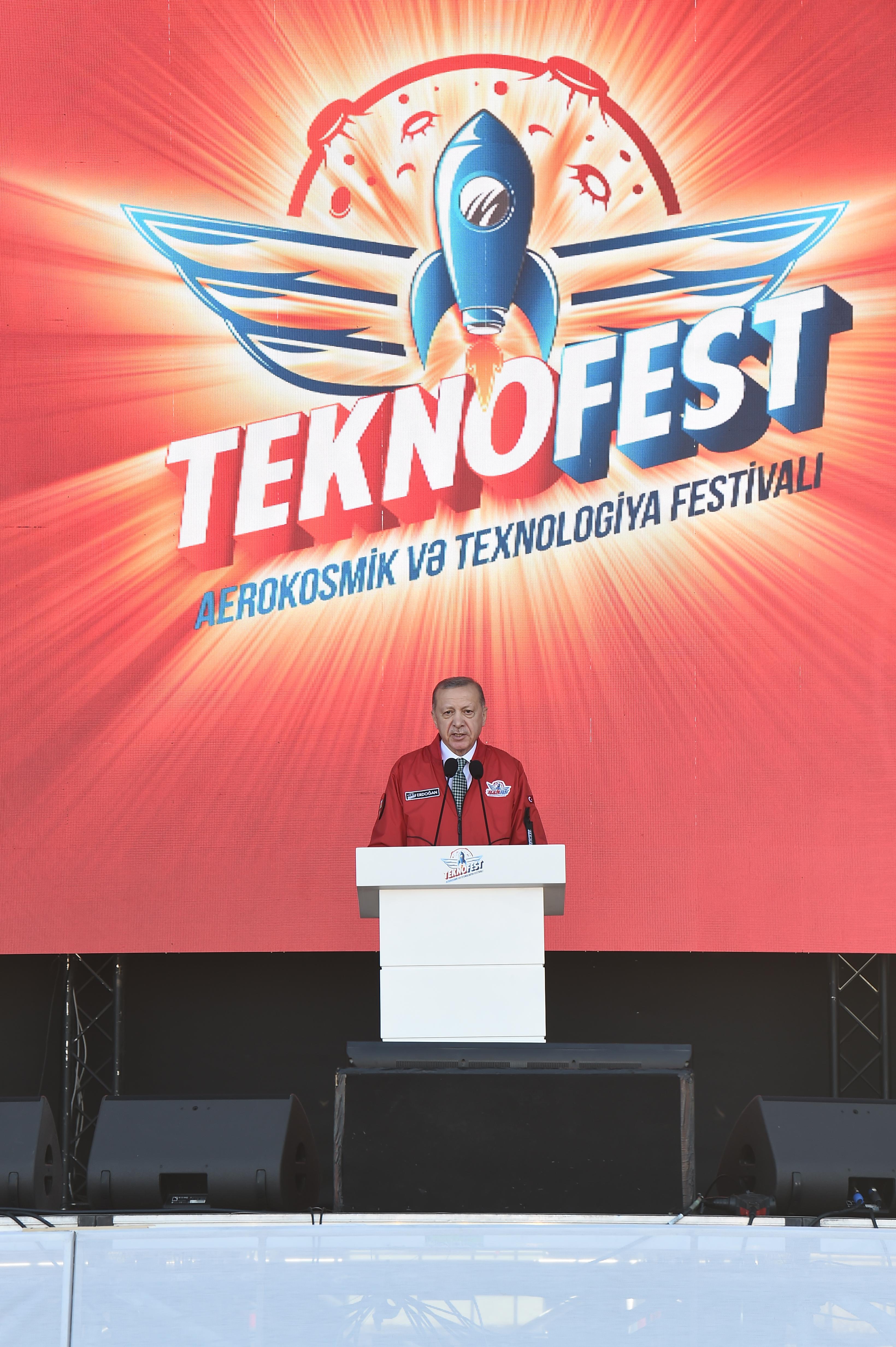 İlham Əliyev və Rəcəb Tayyib Ərdoğan "TEKNOFEST Azərbaycan" festivalına qatılıblar (YENİLƏNİB/FOTO)