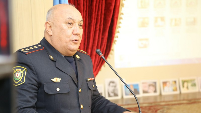Vilayət Eyvazov Vaqif Əsədovu təqaüdə göndərdi Vilayət Eyvazov Vaqif Əsədovu təqaüdə göndərdi