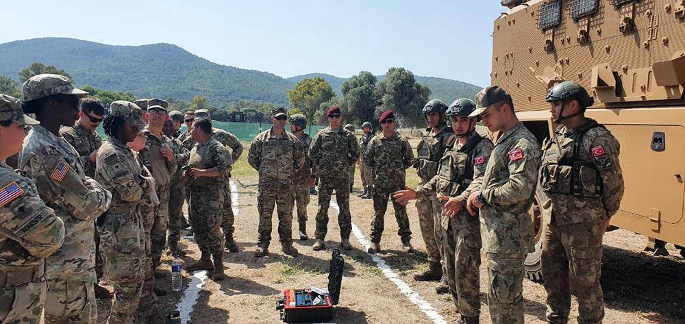 Hərbçilərimiz “Efes-2022” təlimində (FOTO/VİDEO)