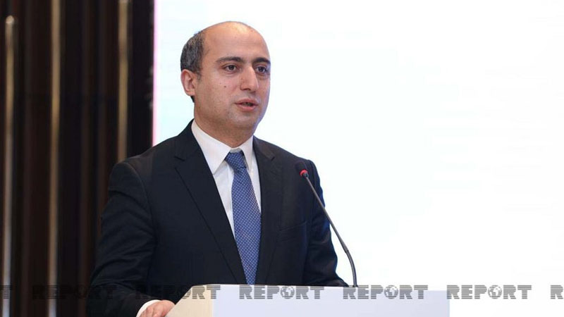 Nazir: “Bəzi müəllimlər məktəblərə qeyri-qanuni şəkildə yol tapıb”