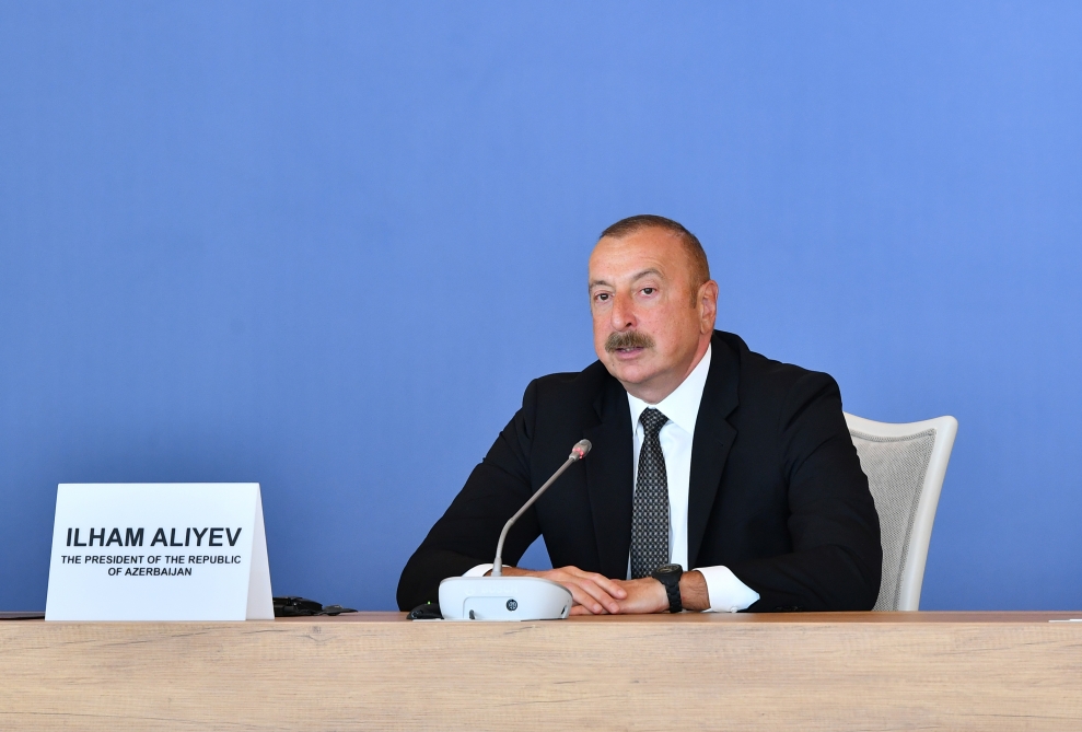 IX Qlobal Bakı Forumu başladı, Prezident çıxış etdi (YENİLƏNİB)