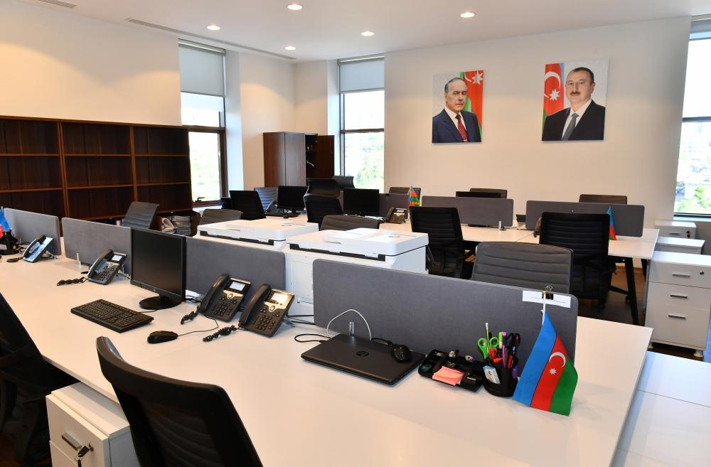 Prezident yeni elektrik yarımstansiyasının və Mərkəzin açılışında (FOTOLAR)