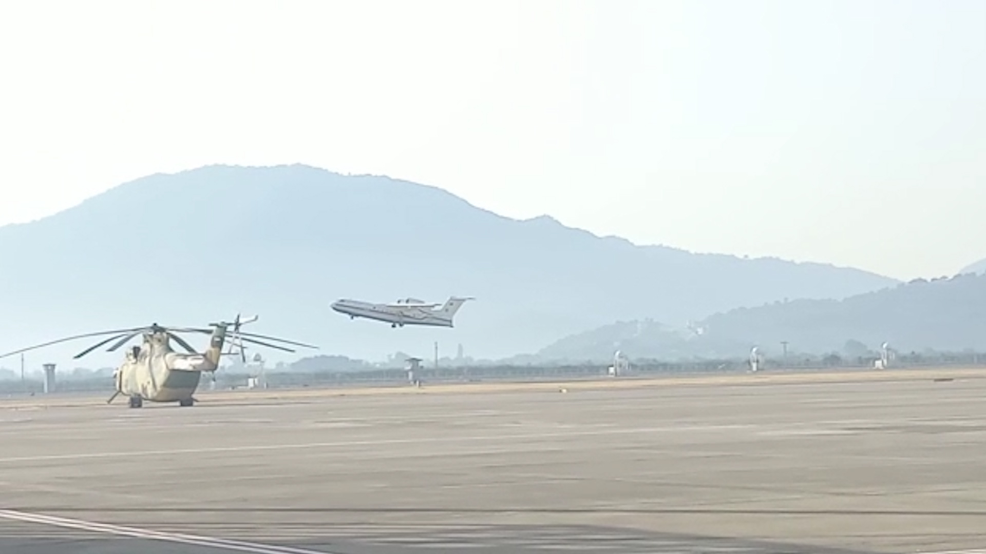 Azərbaycanın amfibiya təyyarəsi Türkiyədə yanğınlarla mübarizəyə başladı (FOTO/VİDEO)