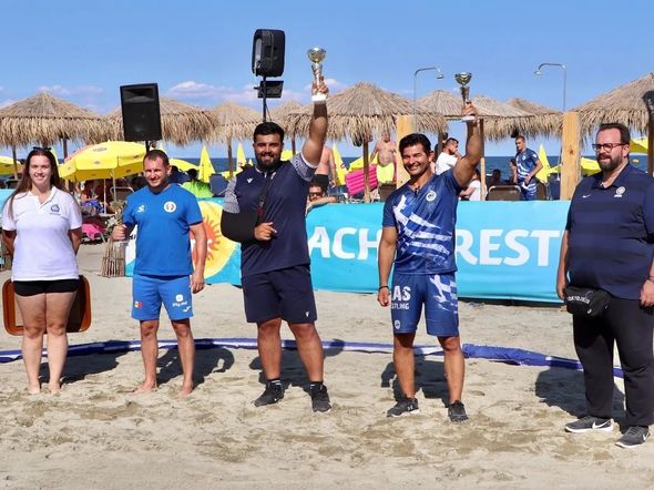 Azərbaycanın çimərlik güləşi üzrə komandası Avropa çempionu oldu (FOTO)