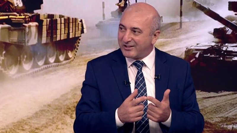 Ermənistan Qarabağdan qoşununu niyə çıxarır? - Politoloq