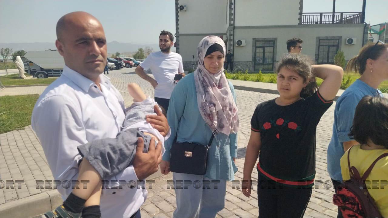 İşğaldan azad edilən ərazilərimizə böyük qayıdışın növbəti köçü baş tutdu (FOTO)