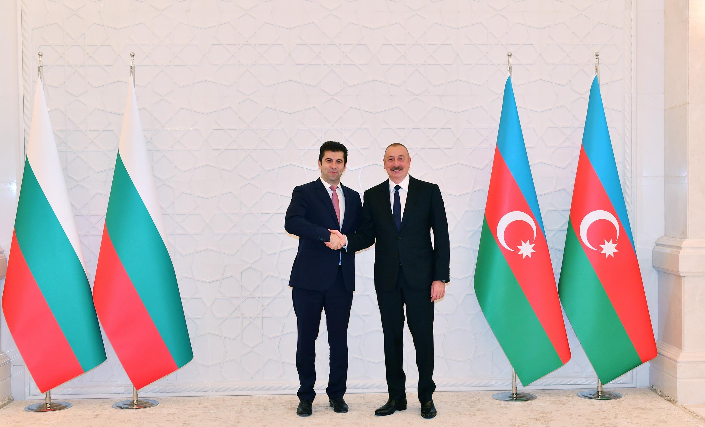 İlham Əliyevin Bolqarıstanın Baş naziri ilə təkbətək və geniş tərkibdə görüşü keçirilib (YENİLƏNİB)