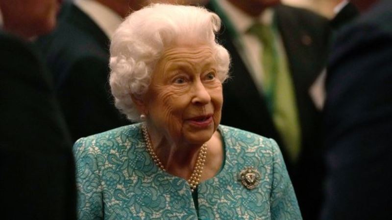 Britaniya tarixində ilk dəfə: Kraliça bu ənənəni pozacaq