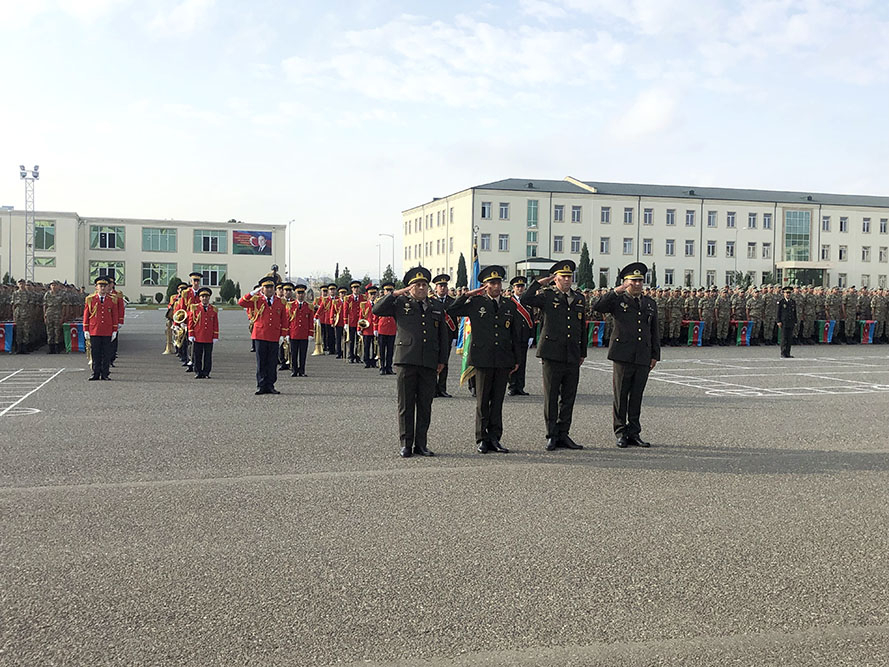 Gənc əsgərlərin andiçmə mərasimləri keçirildi (FOTOLAR)