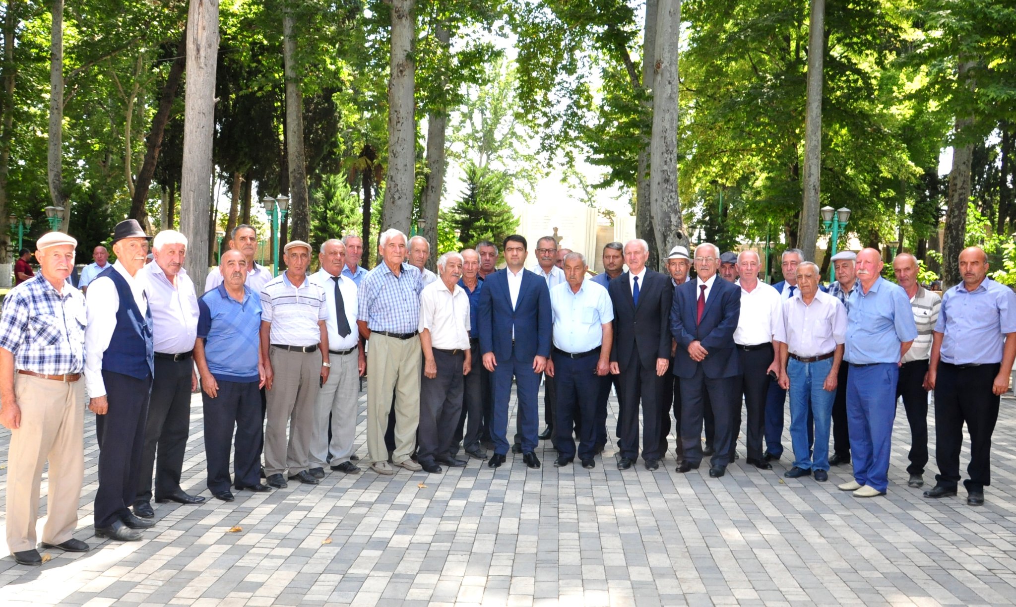 Ağstafada ağsaqqallarla növbəti görüş keçirildi (FOTOLAR)