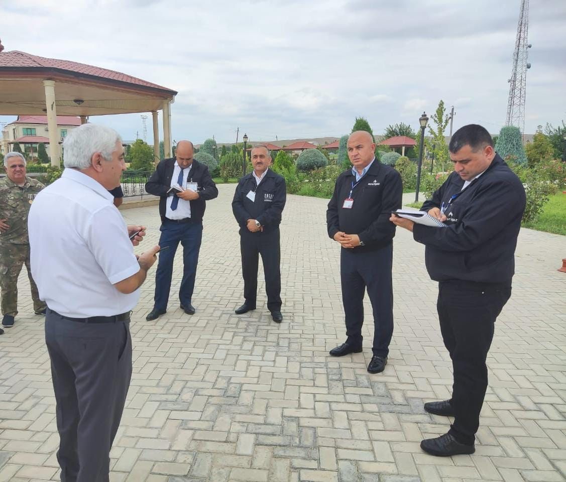 Füzulidə vətəndaşların problemləri dinlənildi (FOTOLAR)