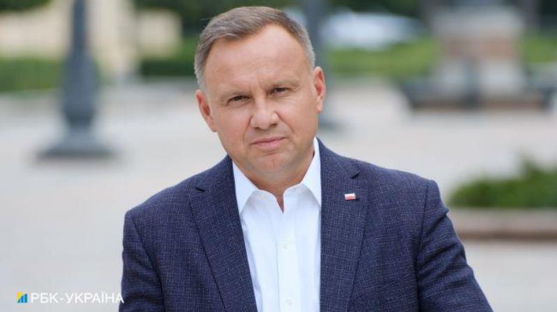Polşa prezidenti Putinin nüvə təhdidlərinə cavab verdi: ABŞ-da da “düymə” var