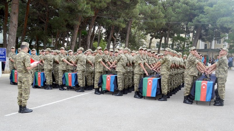 Hərbi Tibb Fakültəsində andiçmə mərasimi keçirildi (FOTOLAR)