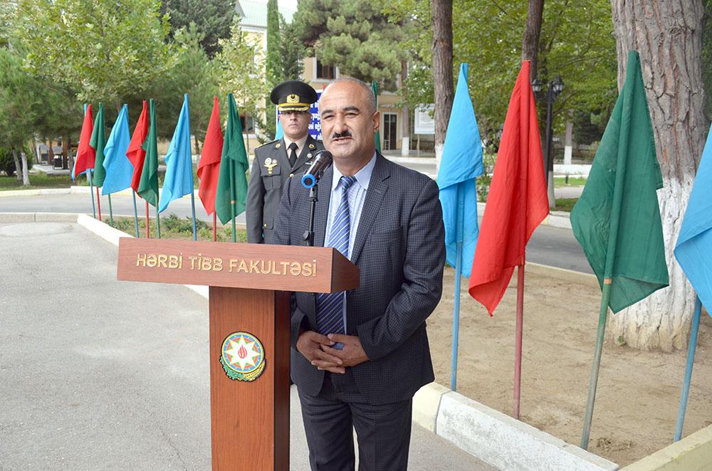 Hərbi Tibb Fakültəsində andiçmə mərasimi keçirildi (FOTOLAR)
