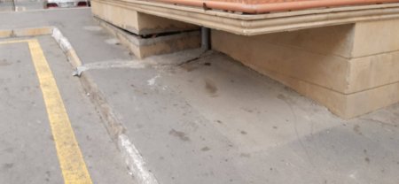 Ağalar Vəliyevin şirkəti insanların həyatını riskə atıb: “Kristal Abşeron”un iki binası əyilib (FOTO)
