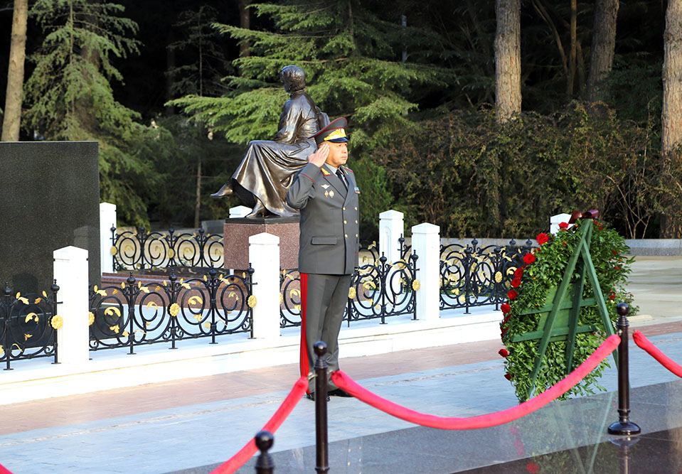 Azərbaycan və Özbəkistan Müdafiə nazirlikləri arasında 2023-cü il üçün ikitərəfli əməkdaşlıq Planı imzalanıb (FOTO)