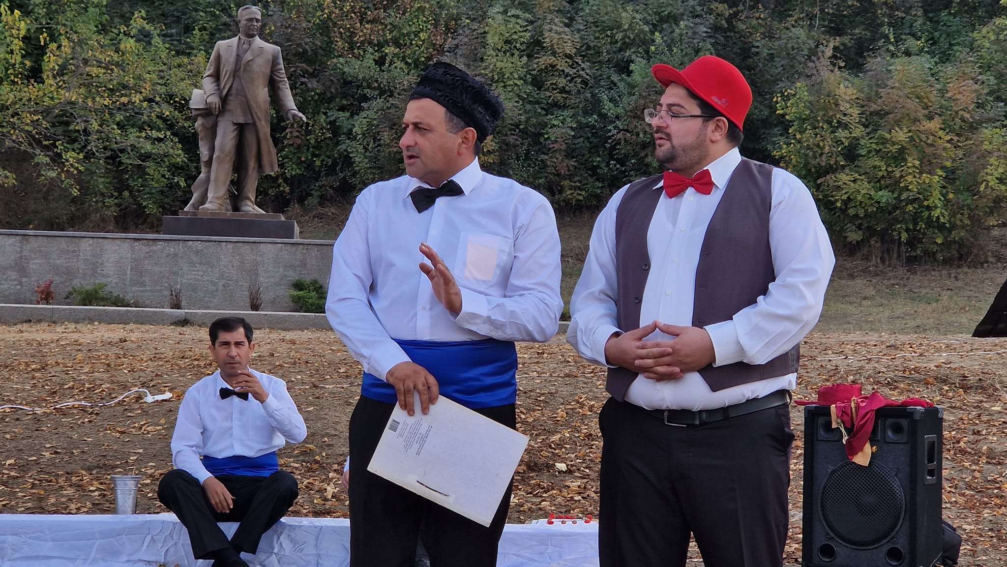 Şuşa Teatrı Şuşada yeni tamaşa ilə çıxış etdi (FOTOLAR)