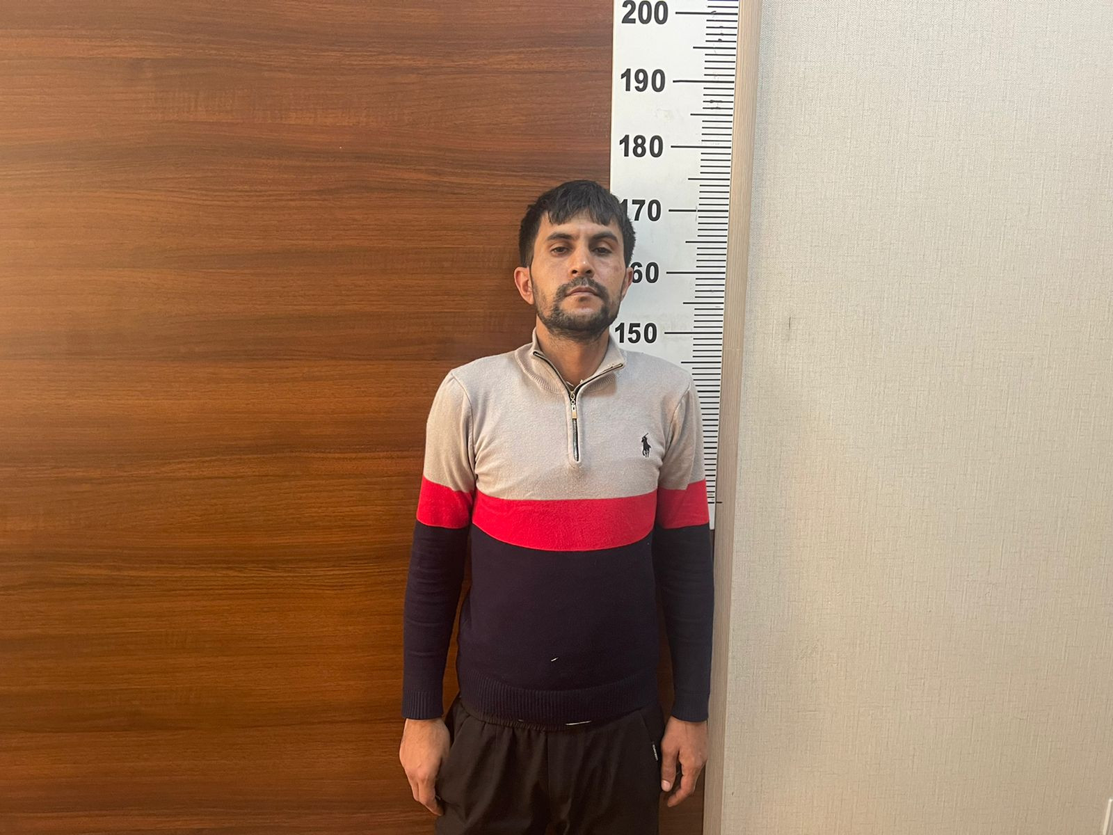 Xətaidə evə basqın edildi: İki nəfər saxlanıldı (FOTO)