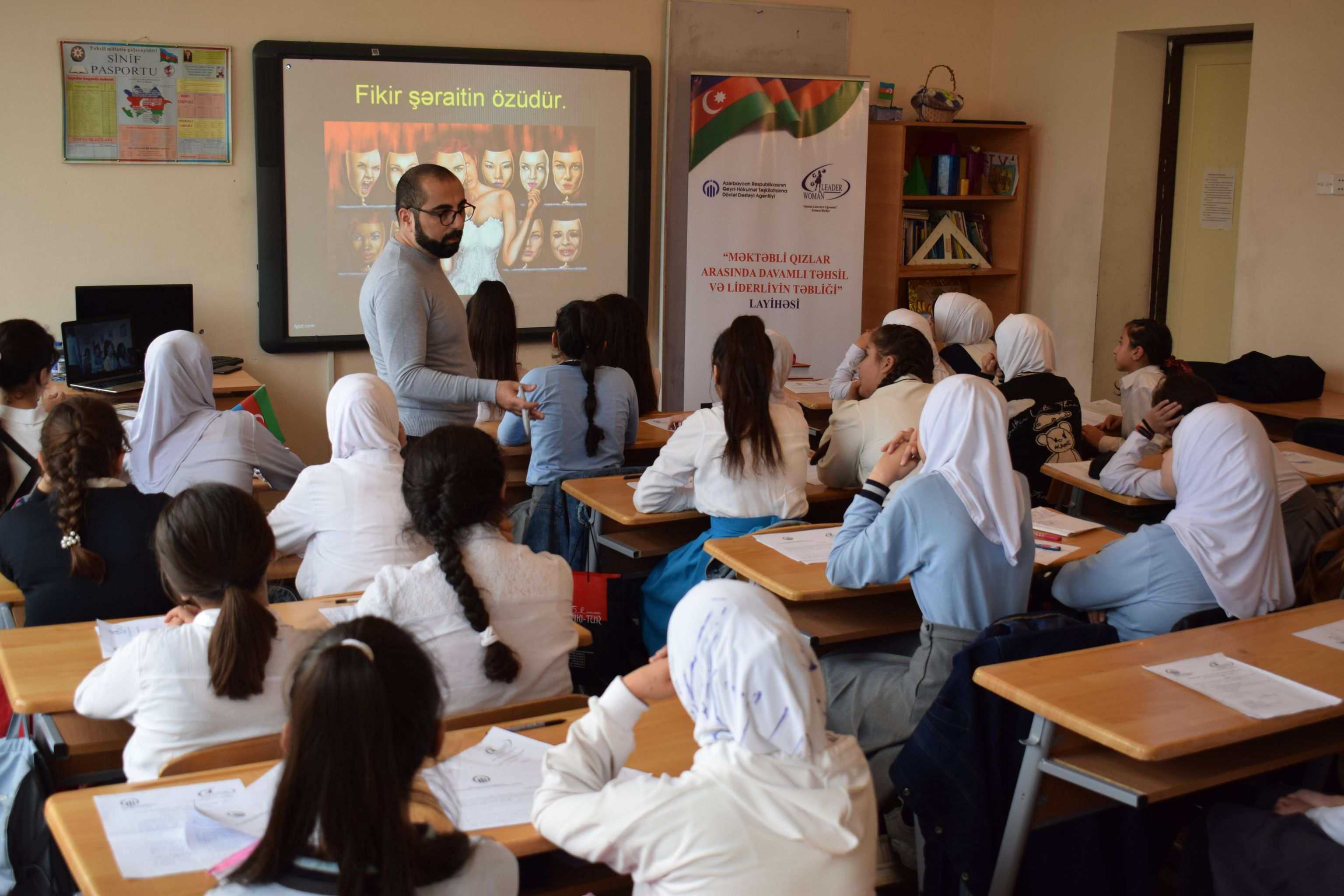 “Qadın liderlər məktəblərdə yetişməlidir” - Ekspert milli təhsil sistemində boş buraxılan vacib məsələ barədə