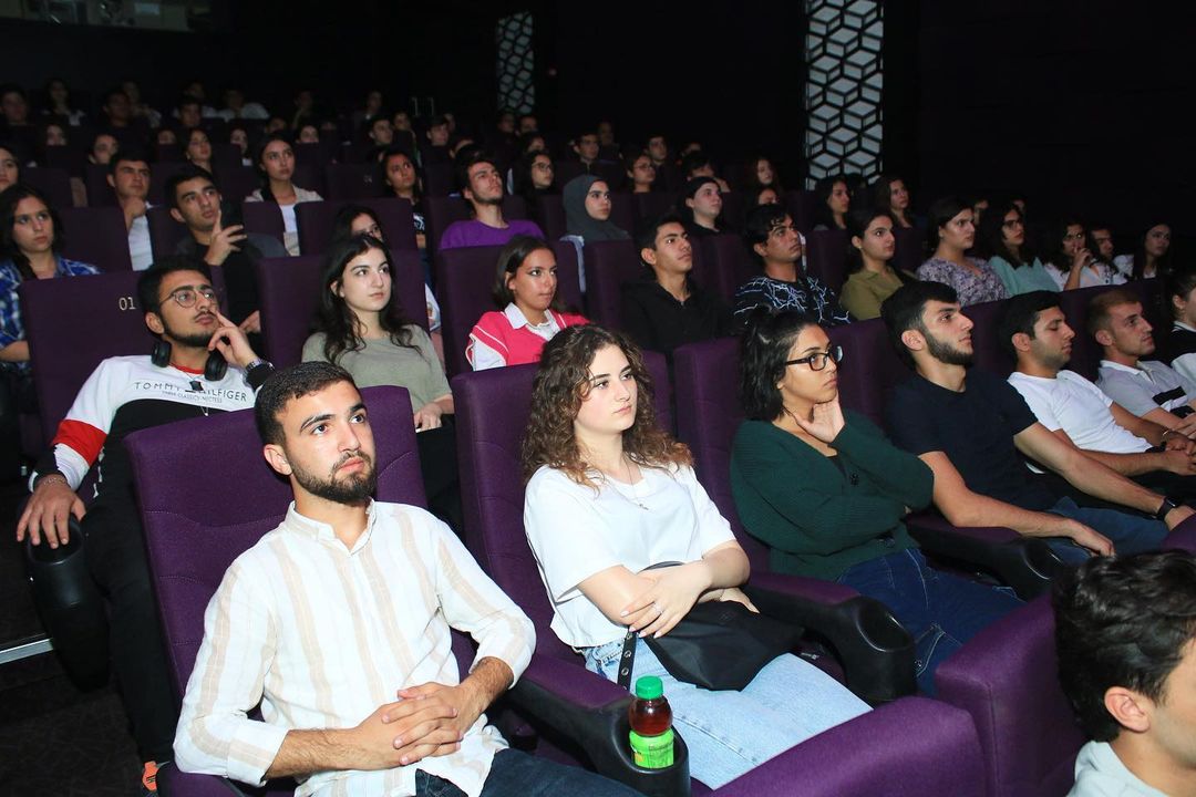 "Davam" və Nizami Kino Mərkəzi kino günləri keçirir (FOTOLAR)
