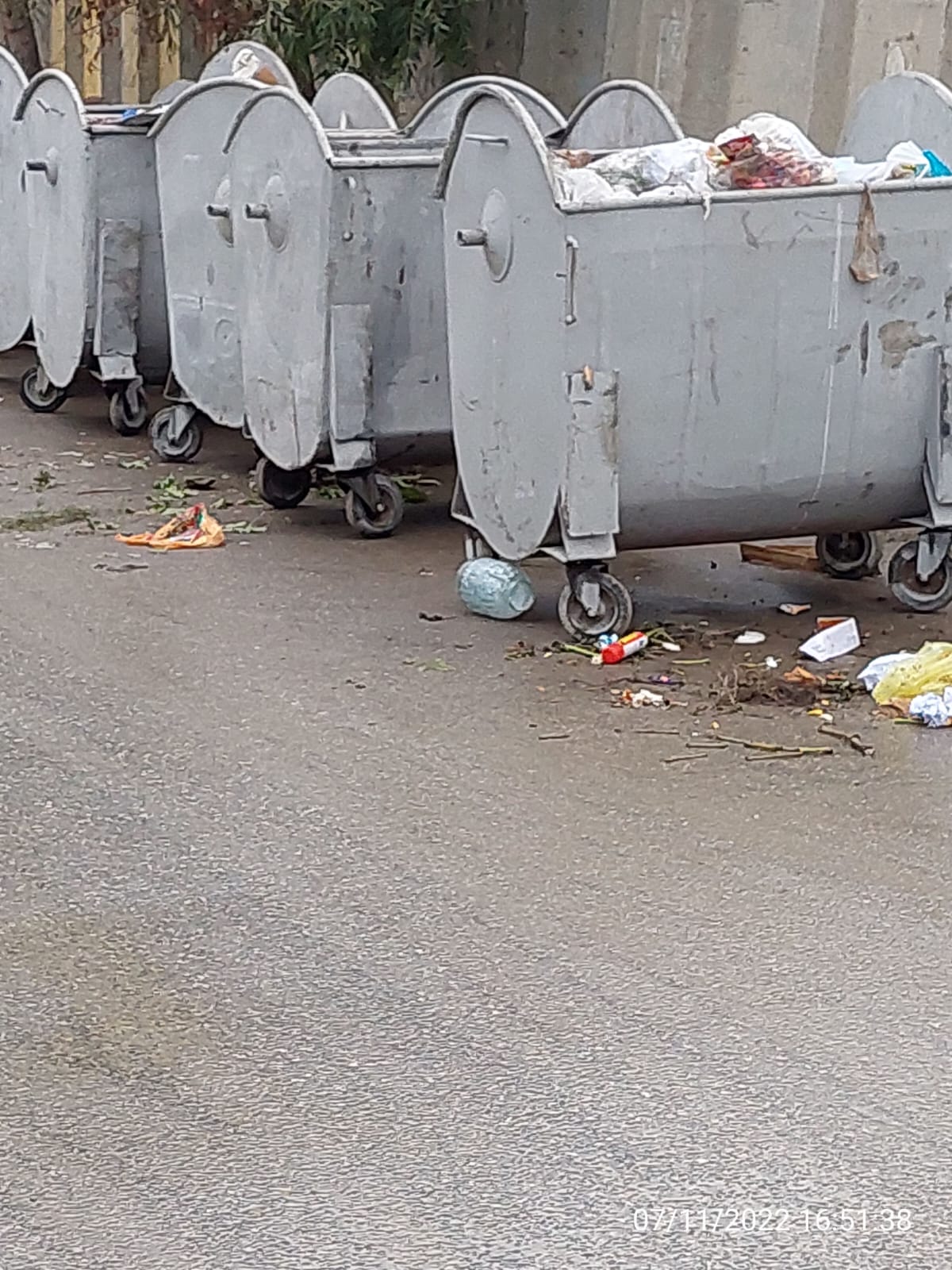 Coratda problem davam edir: İcra Hakimiyyəti sakinlərin şikayətinə baxmır (FOTO/VİDEO)