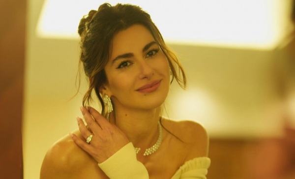 Azərbaycanlı aktrisa məşhur brendin siması oldu (FOTOLAR)