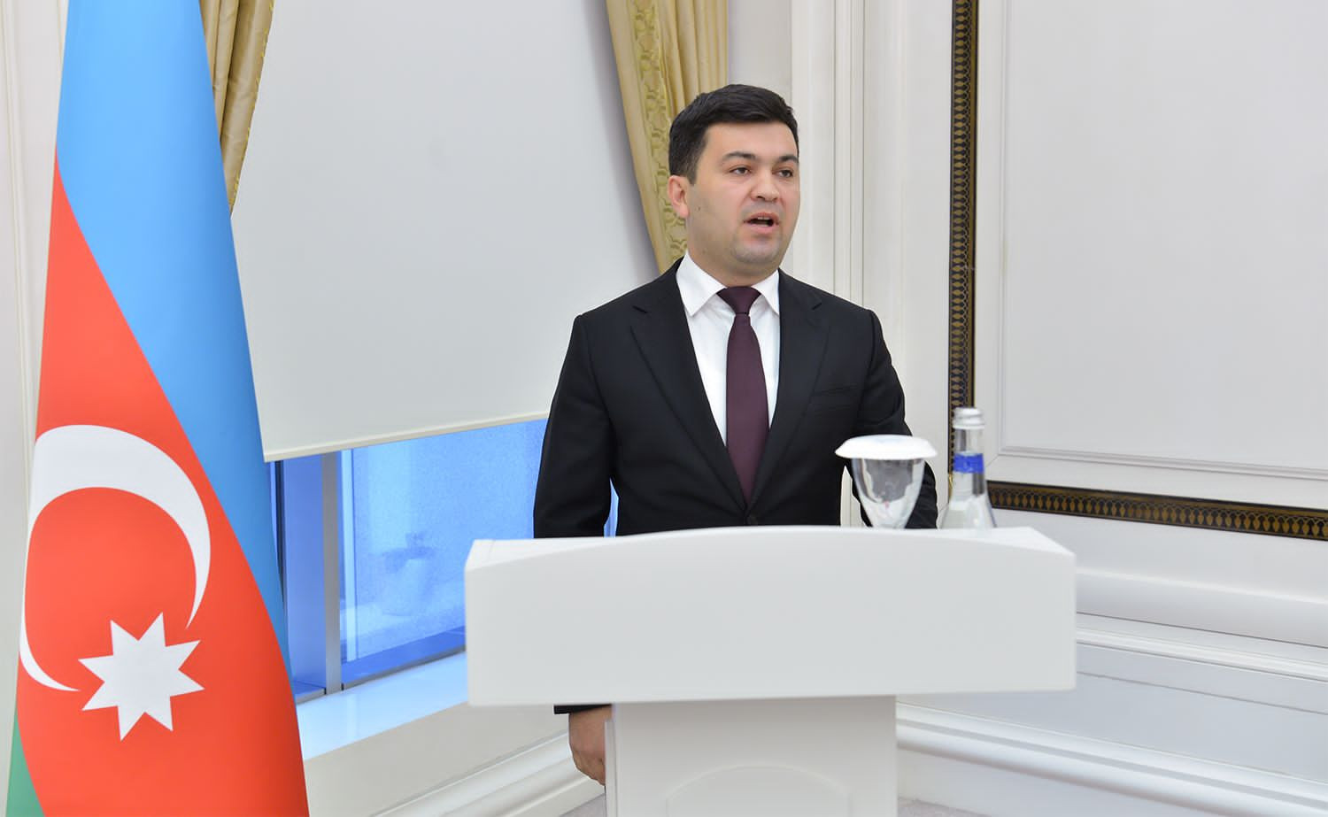 Milli Məclisdə üç nəfər qazi işlə təmin olundu (FOTO)