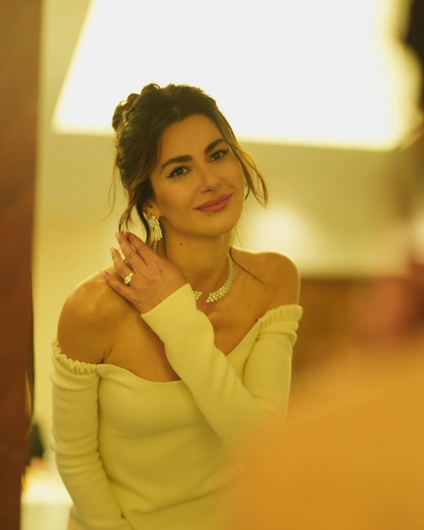 Azərbaycanlı aktrisa məşhur brendin siması oldu (FOTOLAR)