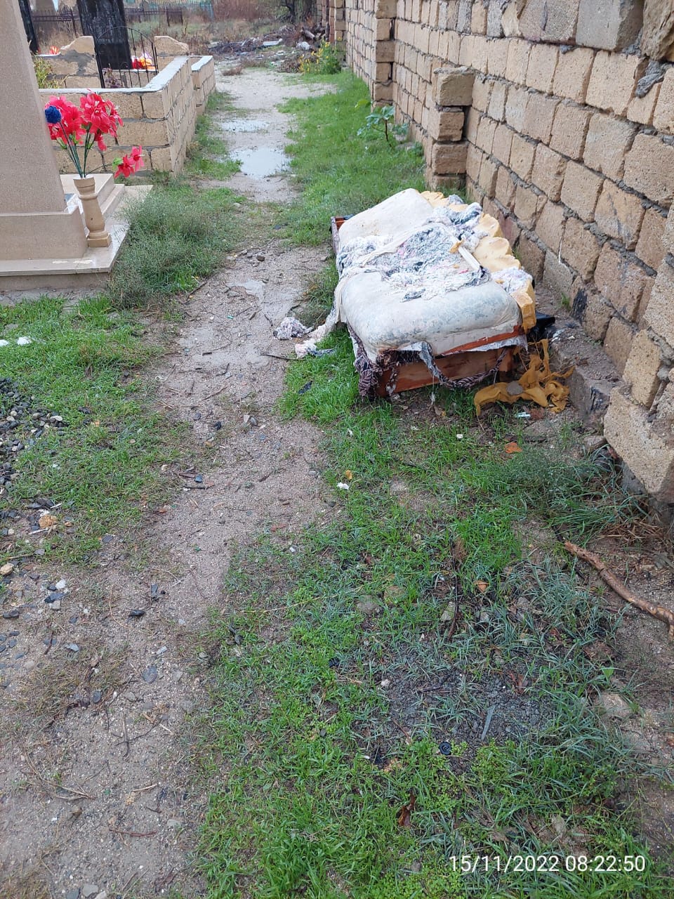 Coratda problem davam edir: İcra Hakimiyyəti sakinlərin şikayətinə baxmır (FOTO/VİDEO)