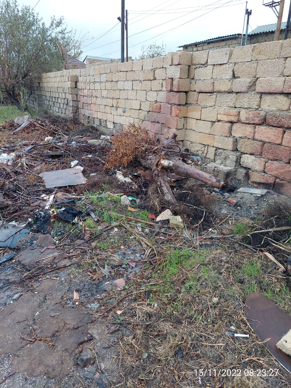 Coratda problem davam edir: İcra Hakimiyyəti sakinlərin şikayətinə baxmır (FOTO/VİDEO)