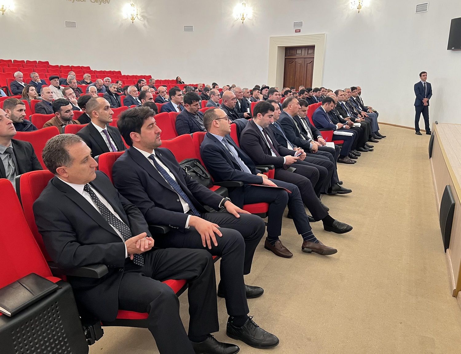 Göyçayda narçılıqla bağlı müşavirə keçirildi (FOTOLAR)