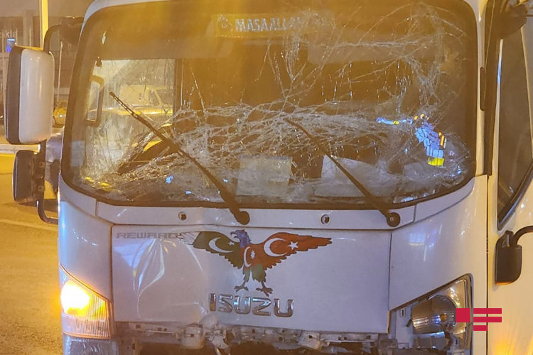 Bakı sakini 102 min manata maşın aldı, eyni gündə qəzaya düşdü - Xəsarət alan var (FOTO)