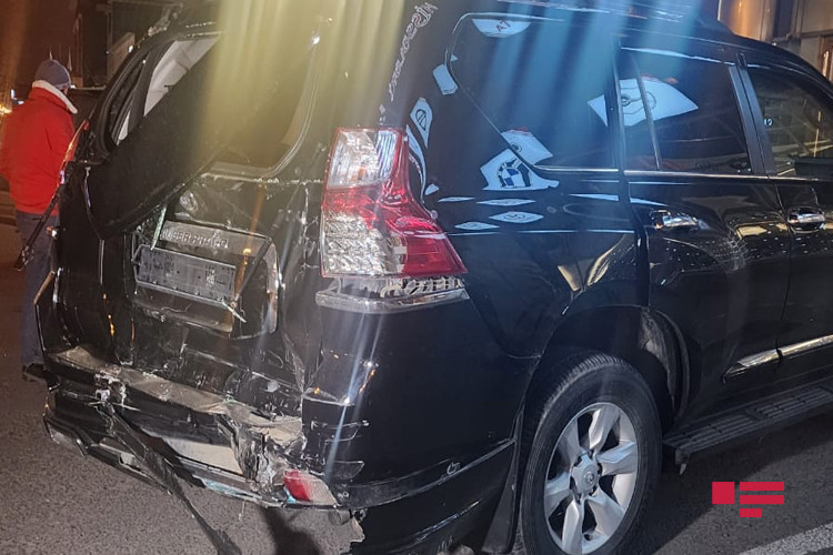 Bakı sakini 102 min manata maşın aldı, eyni gündə qəzaya düşdü - Xəsarət alan var (FOTO)