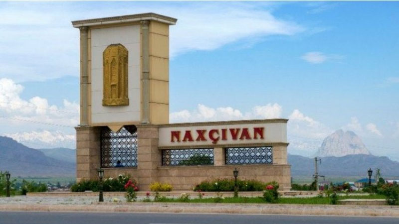 Naxçıvanın ali vəzifəli şəxsi kimdir: Ali Məclisin sədri, yoxsa səlahiyyətli nümayəndə? - Hüquqşünas