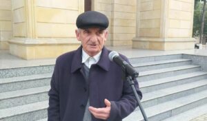 “Səyyar qəbul otağı”nda 6 kəndin sakinlərini birləşdirən eyniyönümlü müraciət (FOTOLAR)
