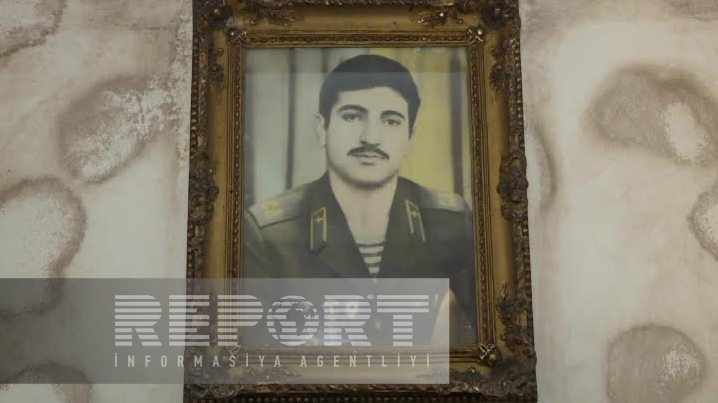 Şəhidin qardaşı: “Sovet hərbçisi Əbülfəzin barmağını kəsib nişan üzüyünü götürmüşdü” (FOTO)