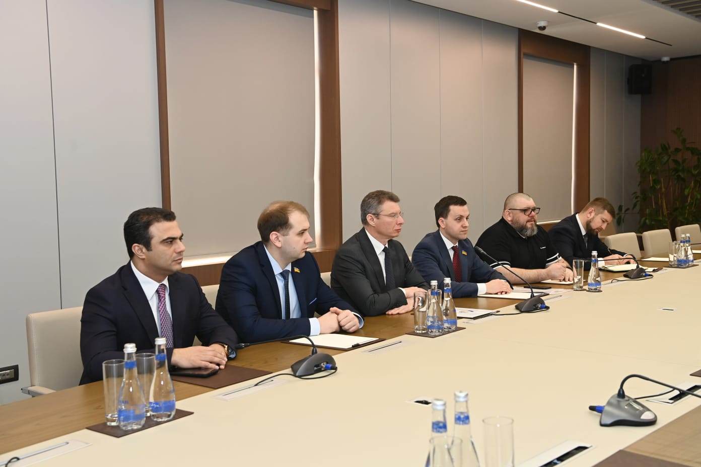 Ukrayna Ali Radasının deputatları Bakıda (FOTO)