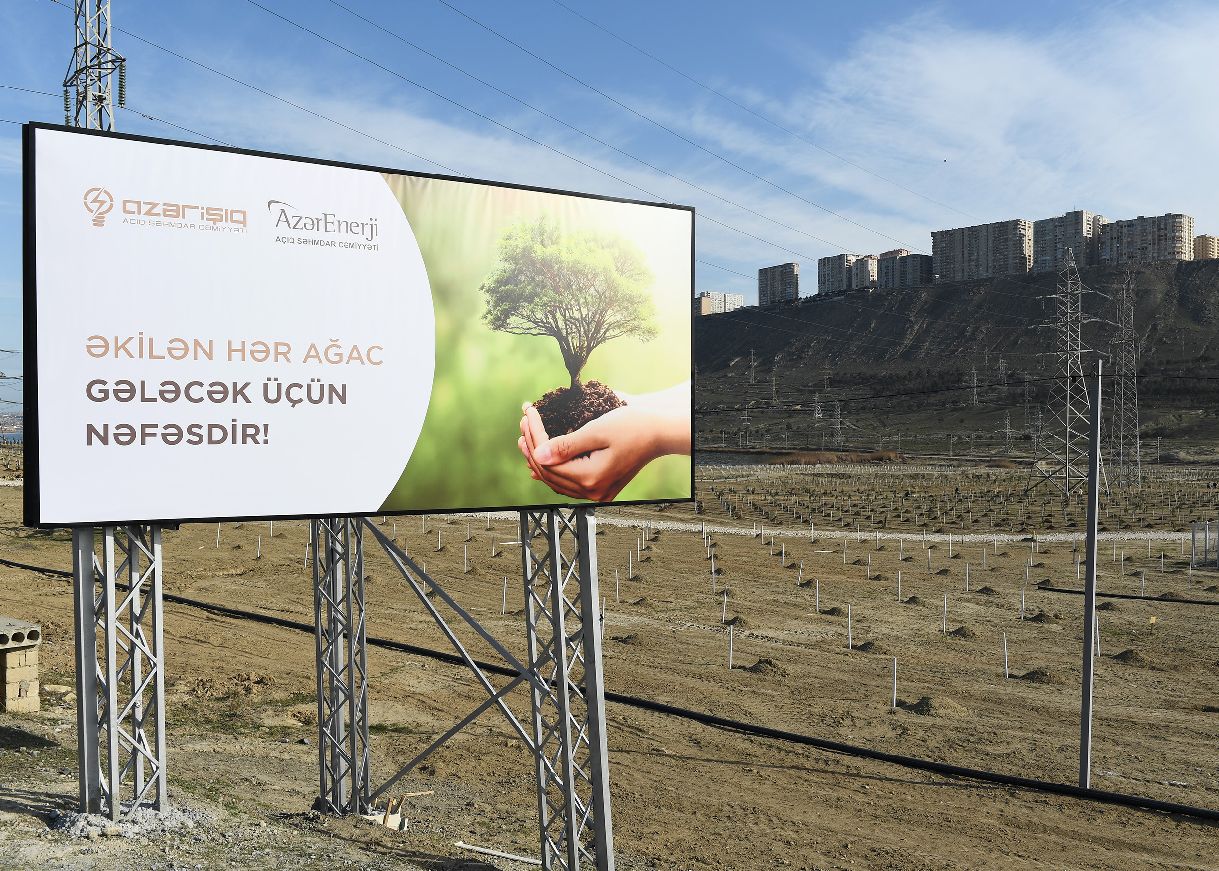 “Azərişıq” “AzərEnerji” və ETSN ilə birgə ağacəkmə aksiyası keçirdi (FOTO/VİDEO)