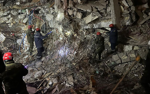 Xilasedicilərimiz 51 nəfəri dağıntılar altından sağ çıxarıb (FOTO/VİDEO)