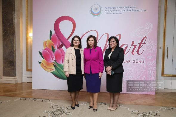 Prezidentin təltif etdiyi 21 qadına dövlət mükafatları təqdim edildi (FOTO)