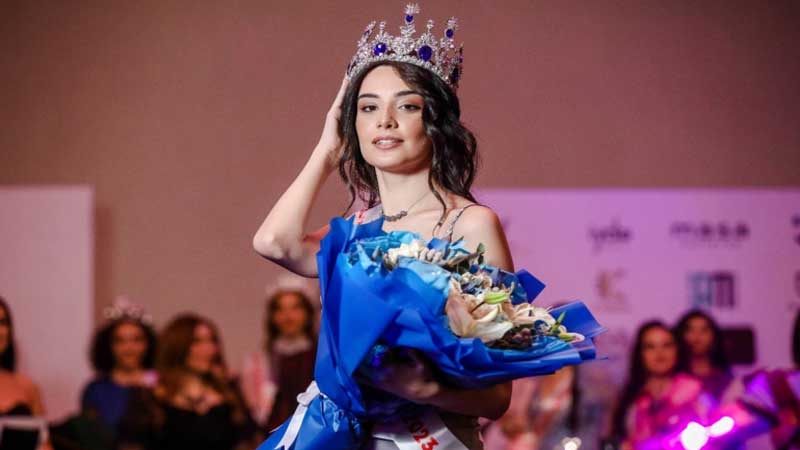 Azərbaycanı beynəlxalq gözəllik yarışmasında 185 sm boyundakı bu model təmsil edəcək - FOTO/VIDEO