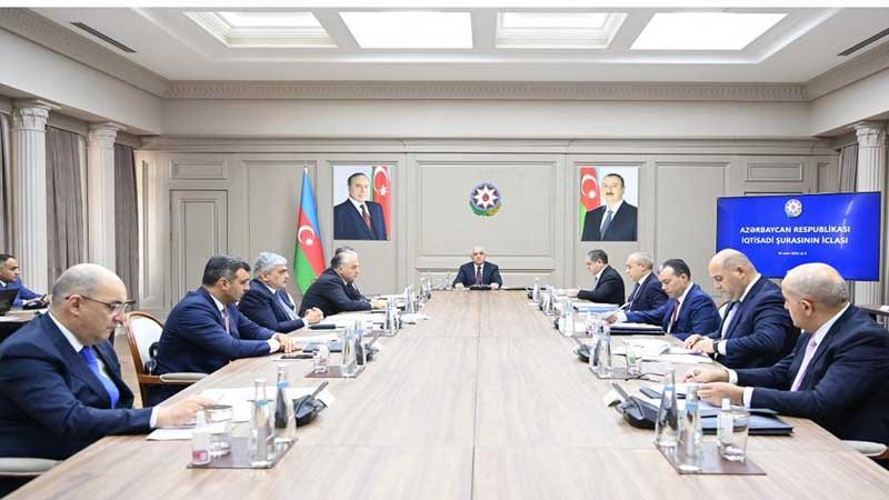 İqtisadi Şuranın növbəti iclası keçirildi