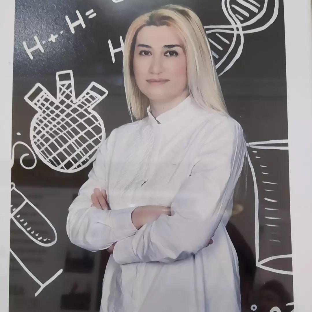Bakıda gənc müəllim vəfat etdi (FOTO)