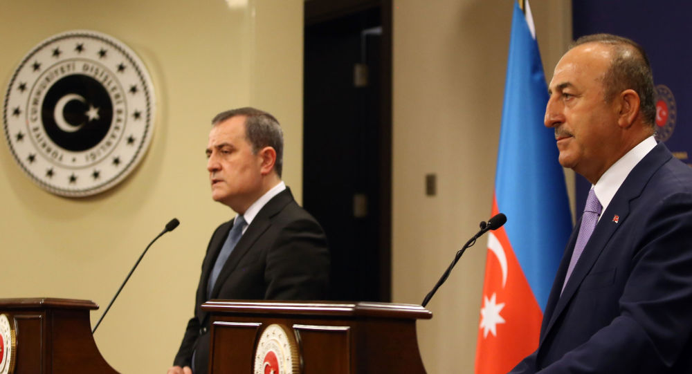 Ceyhun Bayramovla Mövlud Çavuşoğlu hansı məsələləri müzakirə edib?