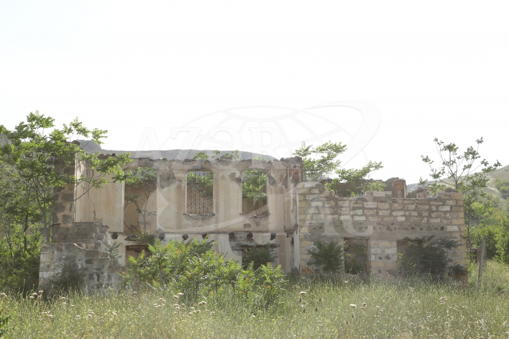 Ermənilərin viran qoyduğu daha bir kəndimiz (FOTOLAR)